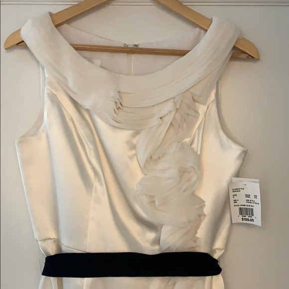 Cream silk dress with black ribbon tie waist! - Picture 3 of 4